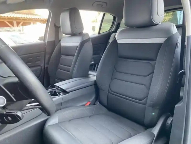 Citroën C5 Aircross hybride rechargeable 180 e-eat8 c-series — photo 14