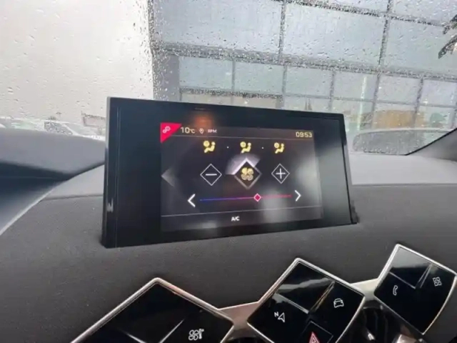 Ds Ds 3 puretech 130ch performance line automatique — photo 13