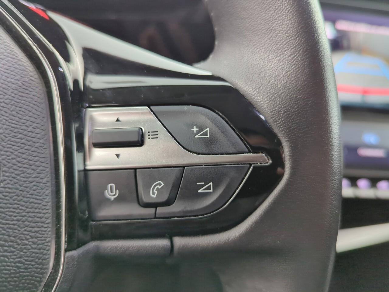 Peugeot 308 sw puretech 130ch s&s bvm6 allure — photo 26