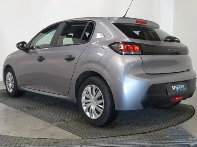Peugeot 208 1.2 puretech 75ch s&amp;s like — photo 7