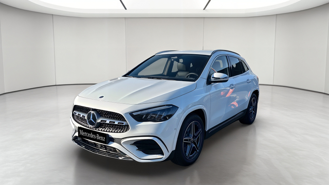 Mercedes GLA 180 7G-DCT