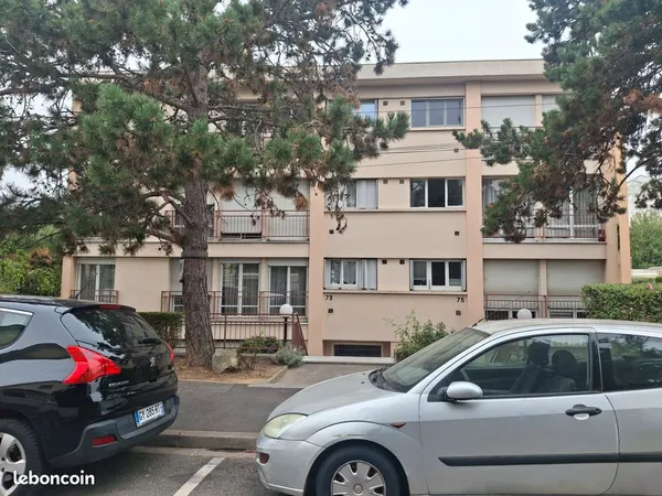 Appartement F4 de 74 m2 - LIVRY-GARGAN (dept 93)