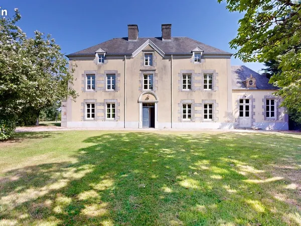 Propriété 11 pièces 248 m²