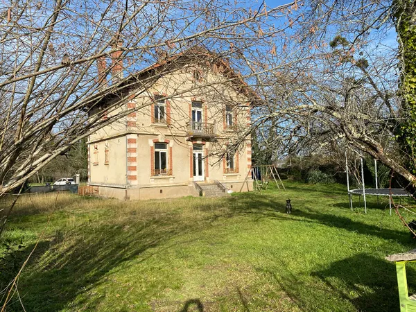 Maison 8 pièces 165 m²