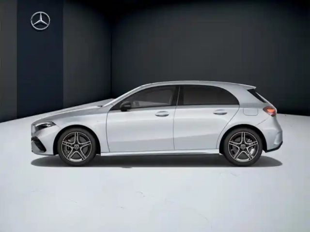 Mercedes Classe A 250 e hybrid eq amg line — photo 2