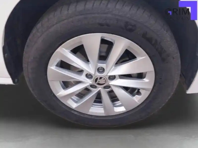 Skoda Kamiq 1.0 tsi 95 ch bvm5 — photo 14
