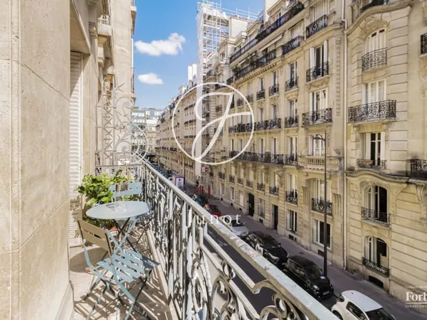 PARIS 17e - COURCELLES / WAGRAM - Appartement à vendre - 154,66 m² Carrez (160,73 m² au sol) - 3/4 c