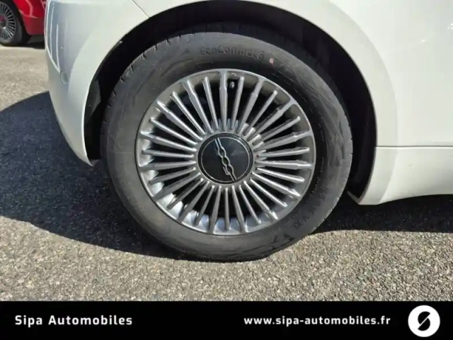 Fiat 500 e 118 ch — photo 20