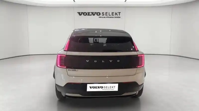 Volvo Ex30 cross country twin performance 428 ch 1edt — photo 58