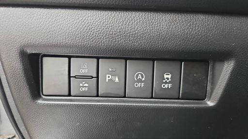 Suzuki Swift 1.2 DualJet 83 Hybride - Privilege – 2020 – 87265 km – Hybride essence – Boîte Manuelle — photo 29