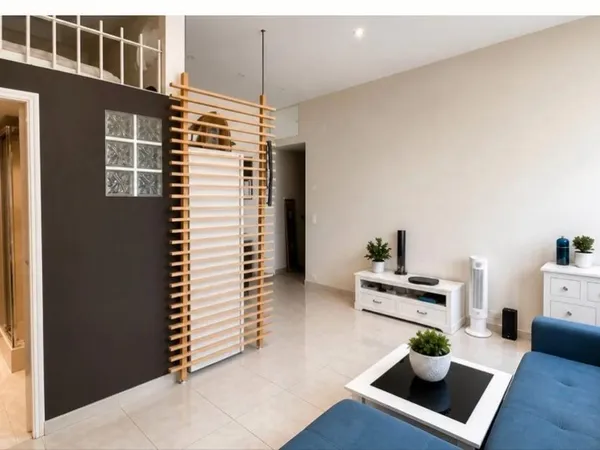Studio 30 m² avec mezzanine - Cuisine équipée - Le Raincy (93340)