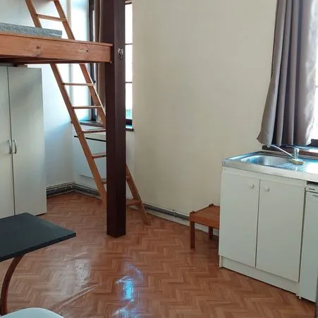 Studette meublée, chambre Saint Leu Amiens libre 1/10