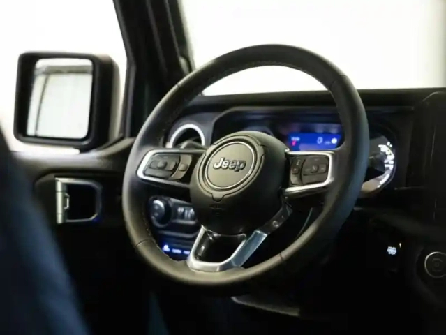 Jeep Wrangler unlimited 2.0 t 380ch 4xe sahara command trac — photo 15