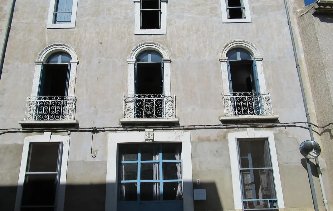 Photo 3