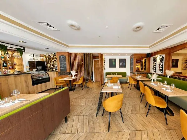 FDC restaurant rénové à vendre Le Havre
