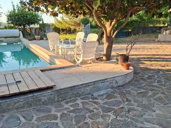 Location annuelle Villa maison piscine
