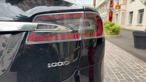 Tesla Model S AWD 100 kWh Dual Motor - Long Range – 2018 – 85187 km – Électrique – Boîte Automatique — photo 13
