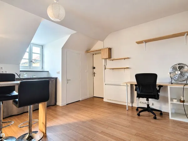 Studio 1 pièce 15 m²