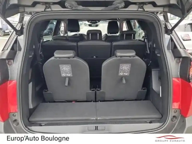 Peugeot 5008 1.2 puretech 130ch s&amp;s gt — photo 6