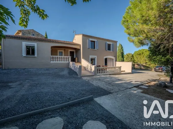 Maison 5 pièces 100 m²