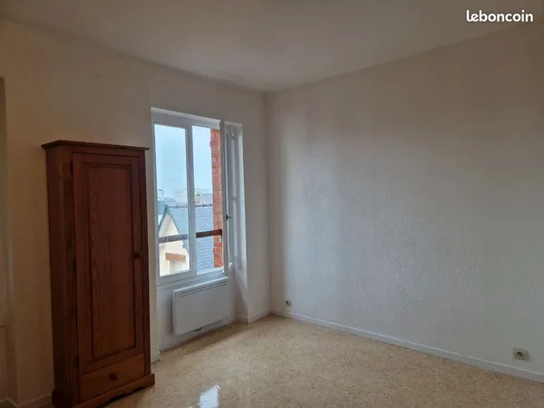 Studio meublé