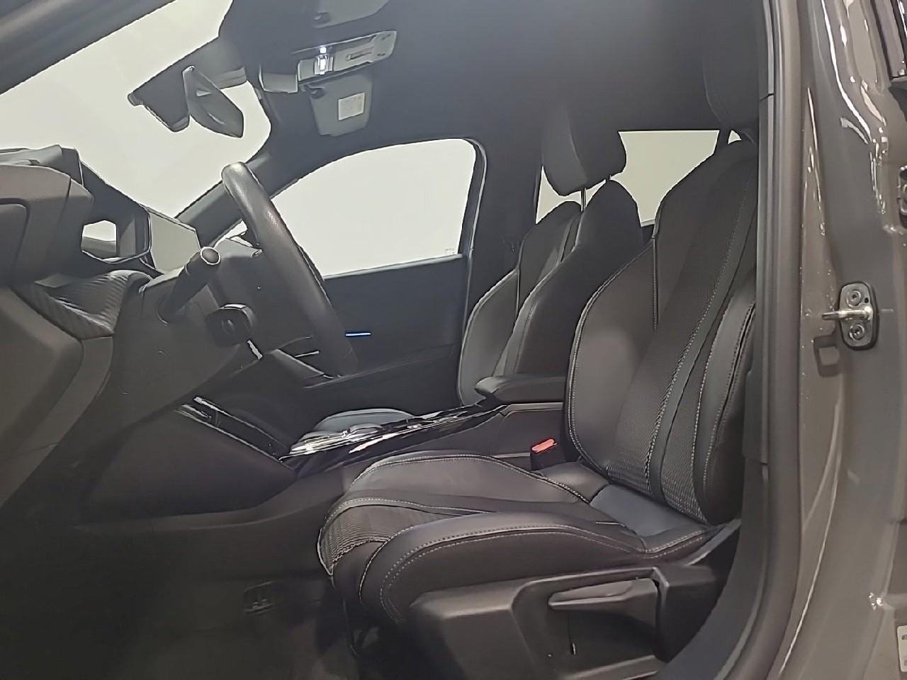 Peugeot 2008 electrique 54 kwh 156 ch gt — photo 10