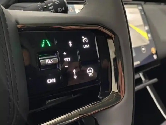Land Rover Range Rover Velar 2.0 p400e 404ch phev dynamic hse awd bva — photo 41