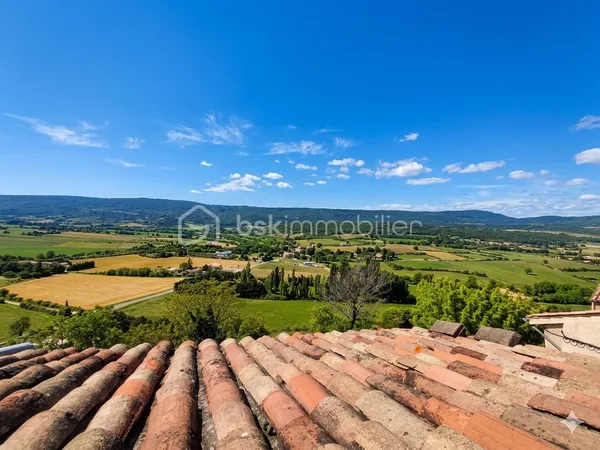 Maison 6 pièces 156 m²