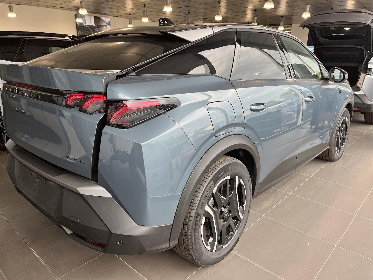Peugeot 3008 plug-in hybrid 195 e-dcs7 gt — photo 4