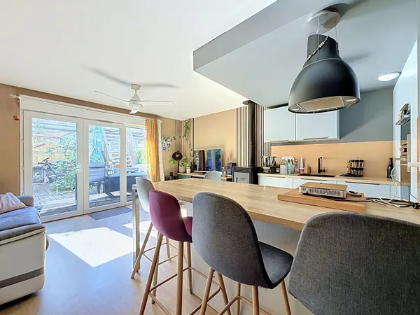 Maison de ville 4 pièces à vendre à Puilboreau - Bon état, 84.51 m²
