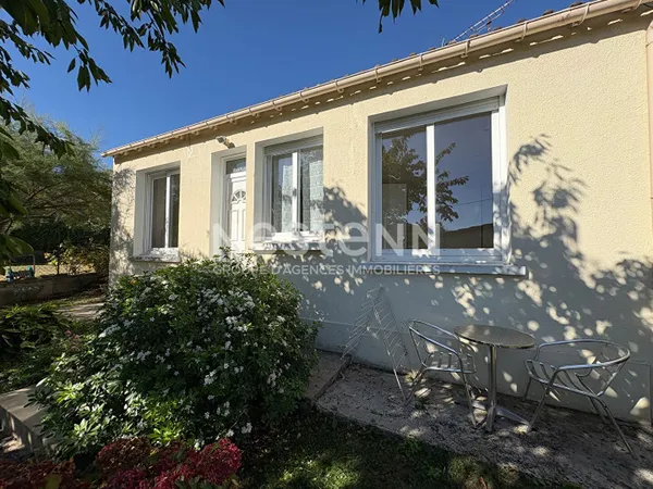 Nestenn Igny - Maisonnette indépendante meublée 2 pièces, 1 chambre, salle de bains, terrasse privat