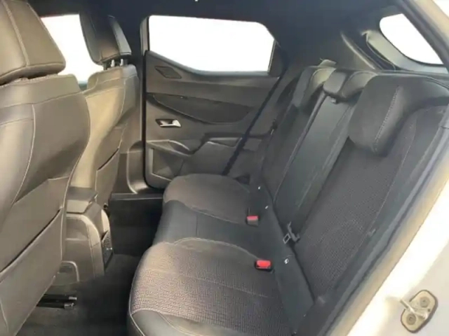 Ds Ds 3 crossback essence 130 performance line + auto caméra gps radar av/ar chargeur sans fil — photo 11