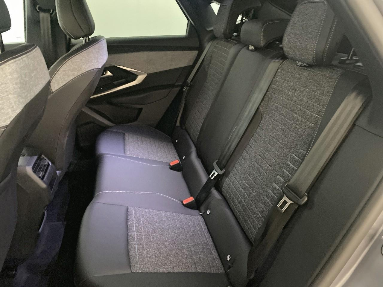 Peugeot 3008 hybrid 145 e-dcs6 allure — photo 10