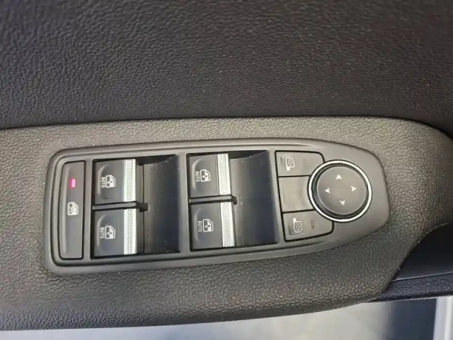 Renault Captur tce 90 - 21 — photo 62