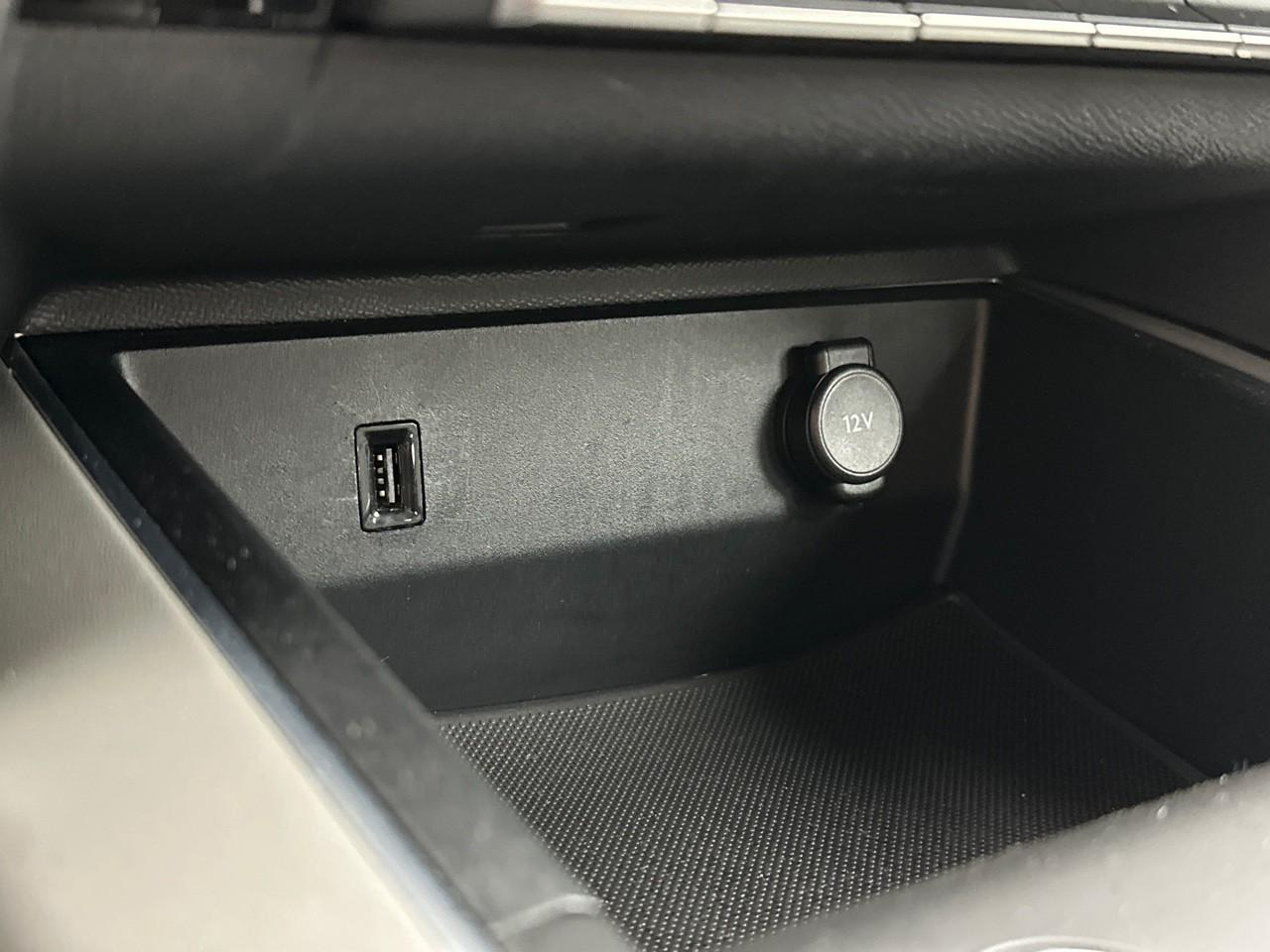 Citroën C5 Aircross hybride rechargeable 225 s&s e-eat8 business — photo 27