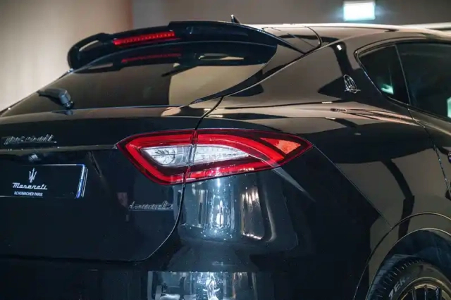 Maserati Levante 3.0 v6 bi-turbo 350 q4 — photo 17