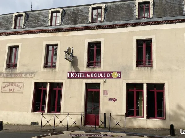 Local d'activité 1 500 m²