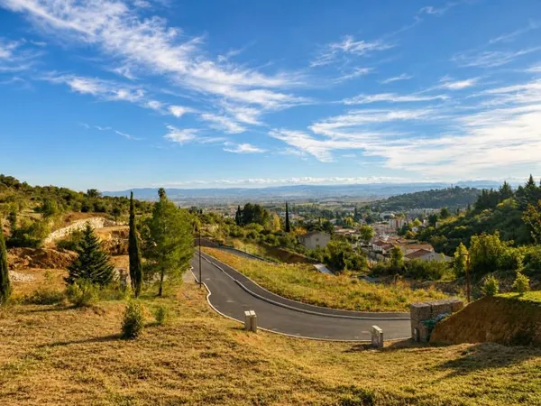 Terrains à bâtir à CLERMONT L HERAULT, LES HAUTS DU MAZET. 475m2