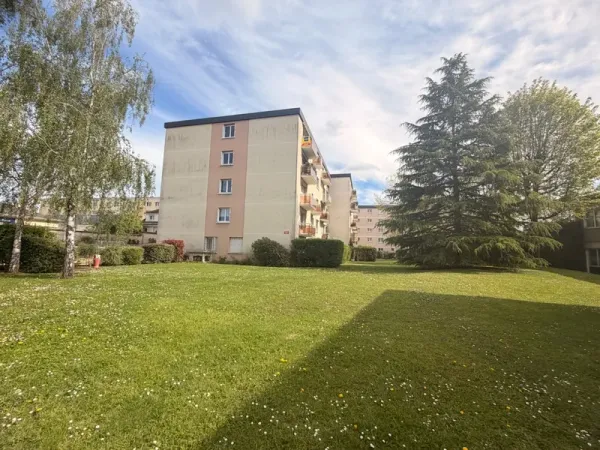 Appartement 4 pièces 92 m²