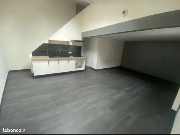 Studio à louer à Vézelise