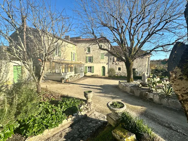 Maison 4 pièces 137 m²