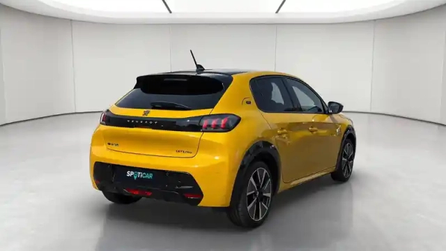 Peugeot 208 electrique 50 kwh 136ch — photo 7