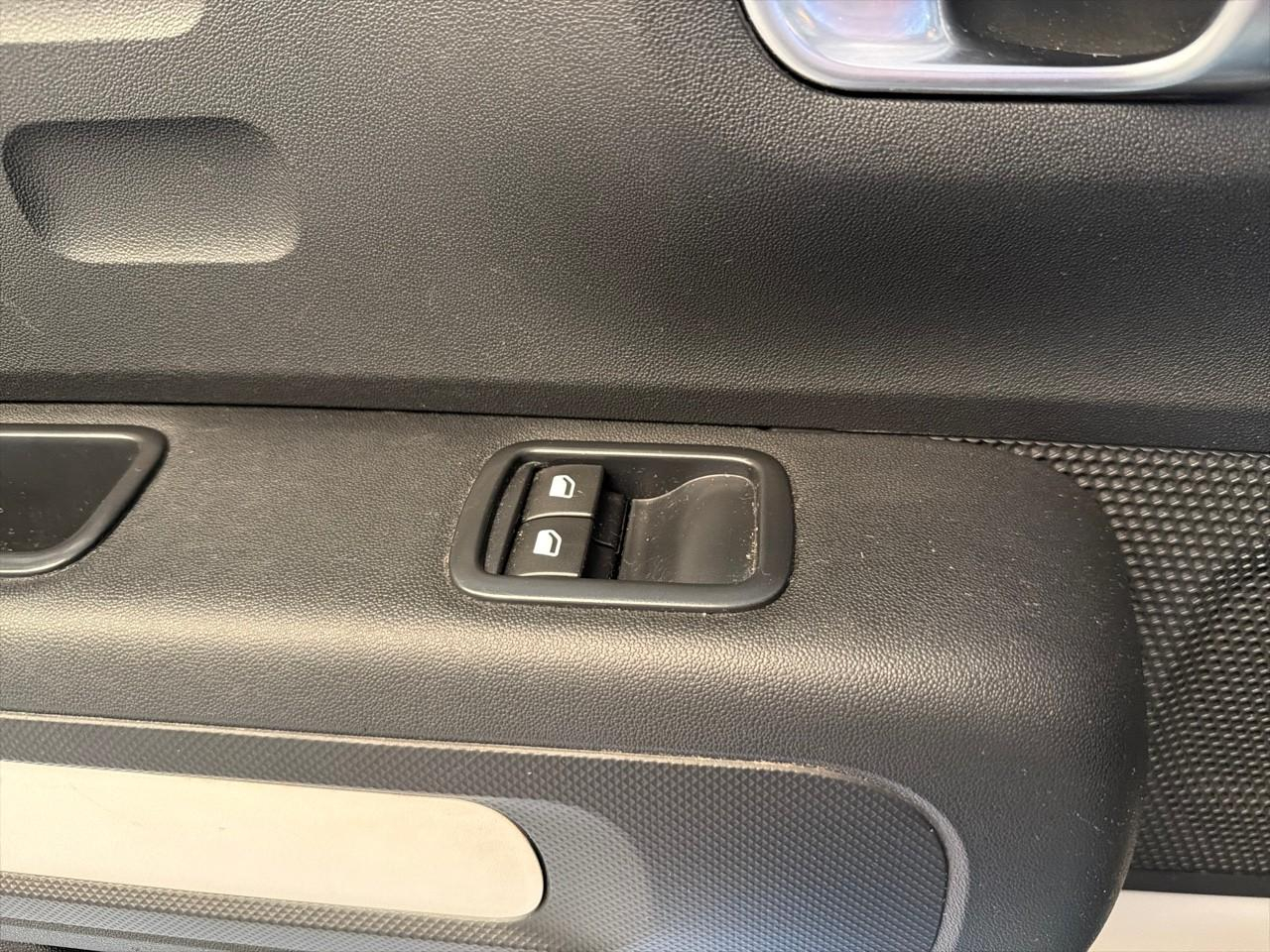 Citroën C3 puretech 83 s&s bvm5 c-series — photo 20