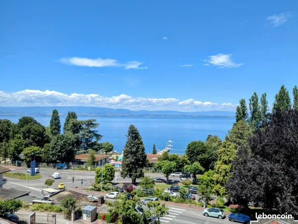 Duplex de 270 m² à Évian-les-Bains, vue lac, terrasse et 4 stationnements