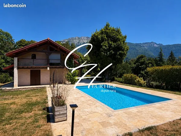 Chalet 5 pièces 162 m²