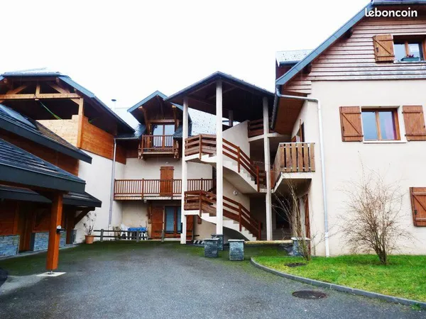 Appartement 4 pièces 64 m²
