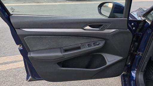 Volkswagen Golf 1.5 eTSI OPF 150 DSG7 - Style – 2023 – 44970 km – Hybride essence – Boîte Automatique — photo 59
