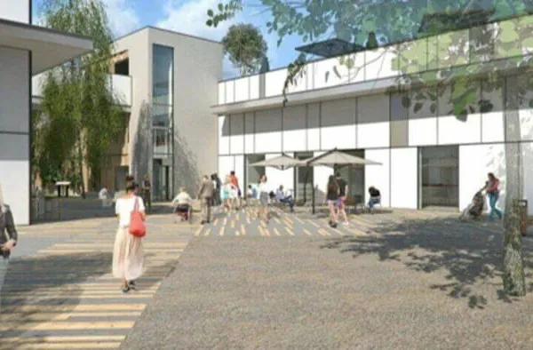 Local commercial 651 m²
