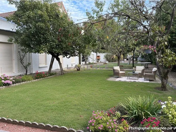 Maison 8 pièces 170 m²