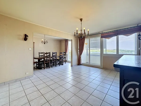 Appartement 5 pièces 98 m²